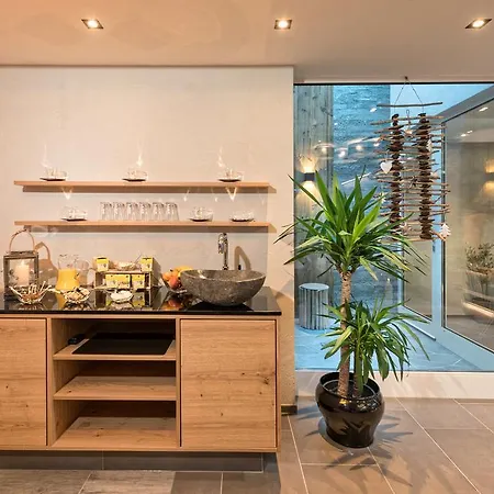 Haus Anemone ザーファウス