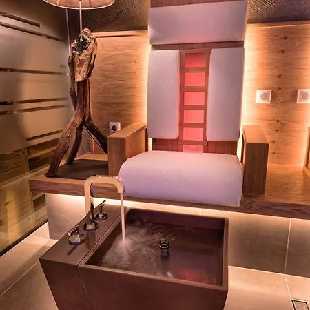 Haus Anemone アパート *