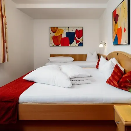 Haus Anemone アパート