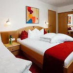 Haus Anemone Серфаус