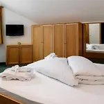 Haus Anemone Серфаус
