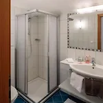 Haus Anemone Апартаменты Серфаус